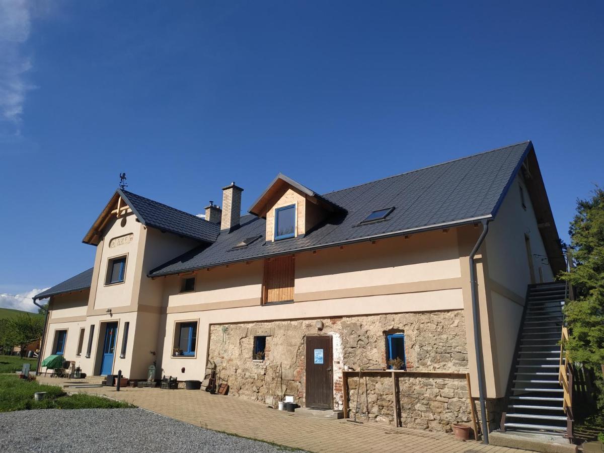 Apartmany Kras Velka Kras Exteriör bild