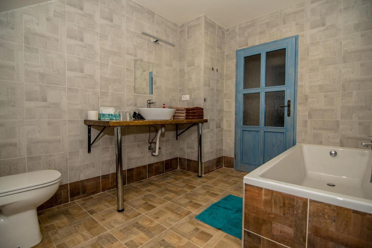 Apartmany Kras Velka Kras Exteriör bild