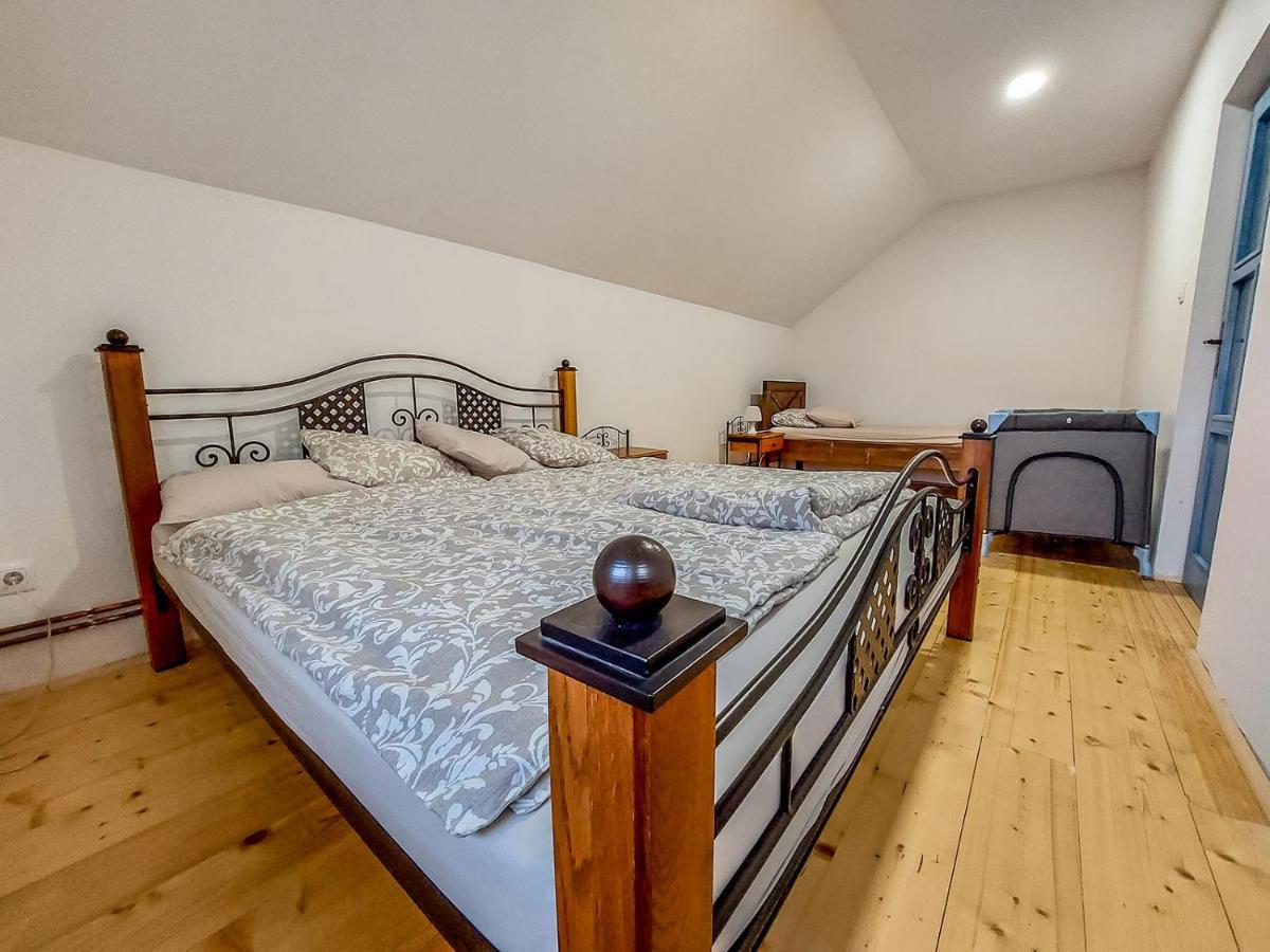 Apartmany Kras Velka Kras Exteriör bild