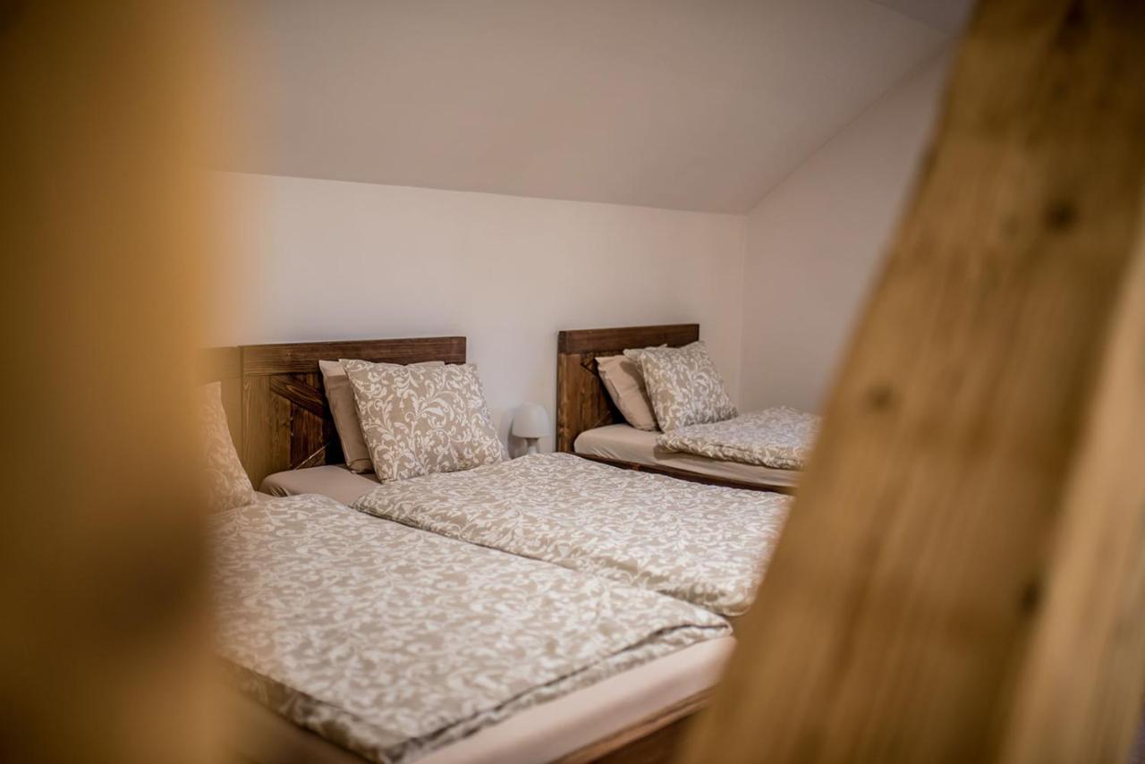 Apartmany Kras Velka Kras Exteriör bild
