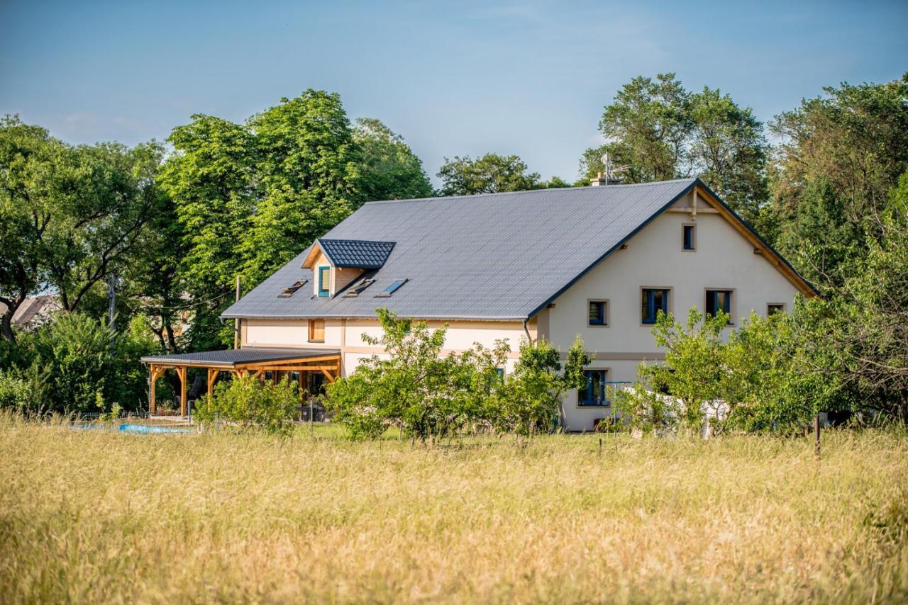 Apartmany Kras Velka Kras Exteriör bild